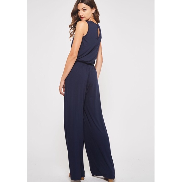 **SALE-ONLY 1 SMALL LEFT*Navy Sleeveless Jumpsuit - Picture 3 of 7